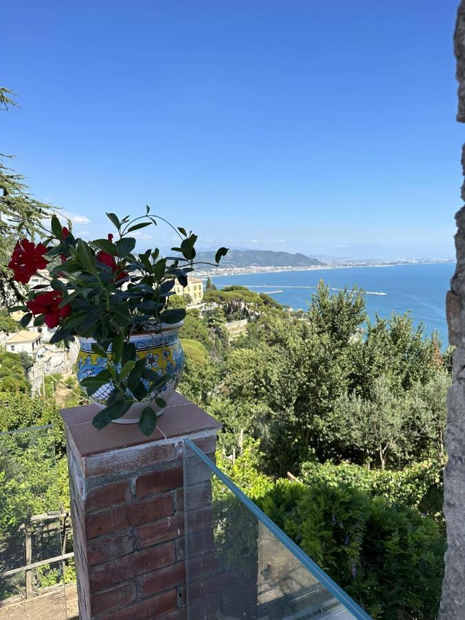 Il Melograno In Costa D'Amalfi - Romantic Experience Vietri Cameră foto